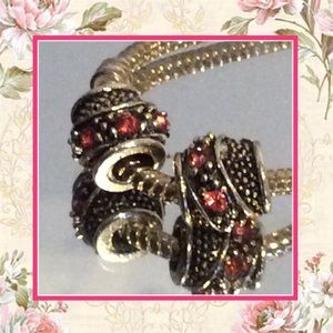 🌸New 2pc; pink & silver Bling beads charm gems